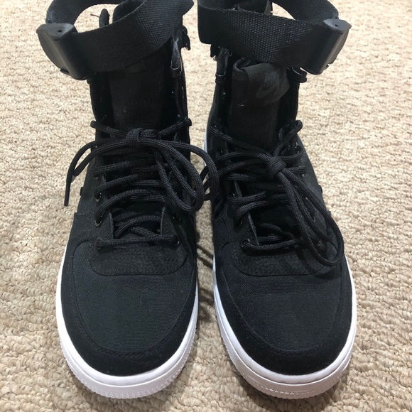 Nike Other - Nike SF- Air Force 1- mid GS